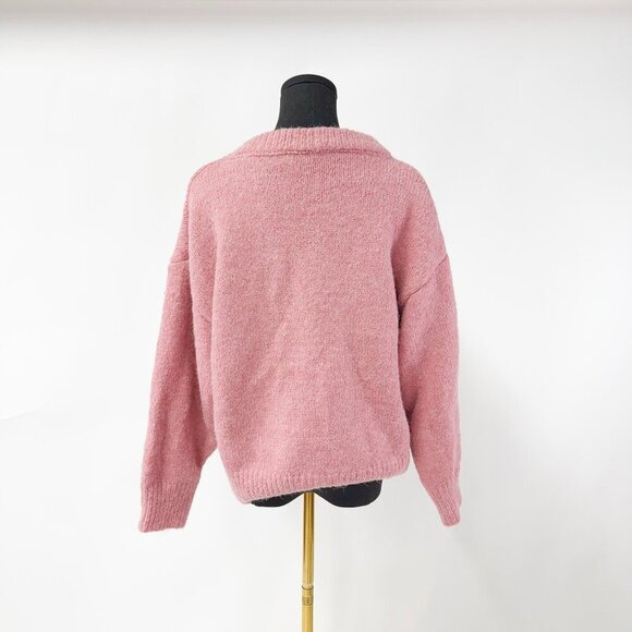 BUBBLE GUM PINK KNIT SWEATER SIZE SMALL - Picture 3 of 4